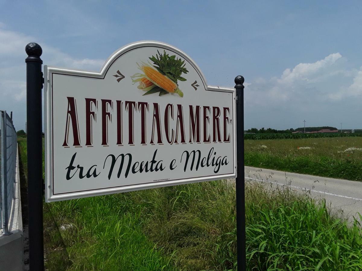 Tra Menta E Meliga Hotel Carignano  Kültér fotó